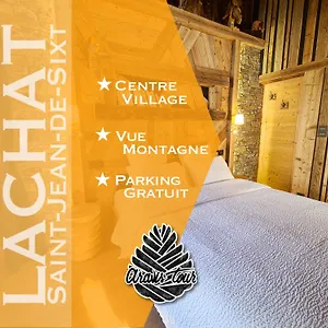 Lachat - Centre Village, Vue Montagnes - Aravistour Saint-Jean-de-Sixt